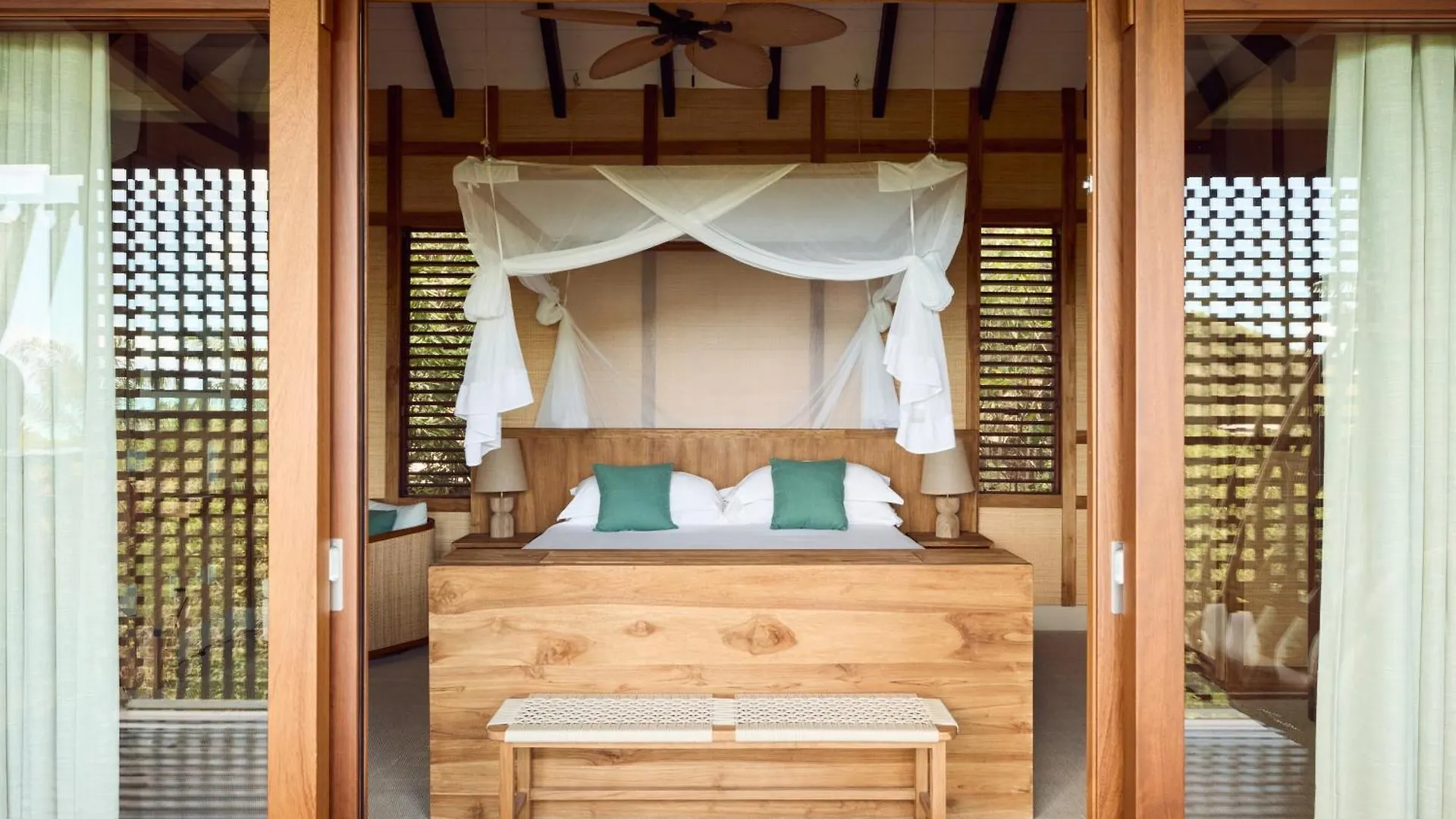 Hermitage Bay Jolly Harbour 5*,  Antigua/Barbuda