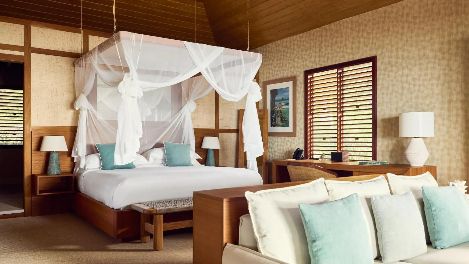 Hermitage Bay Jolly Harbour 5*,