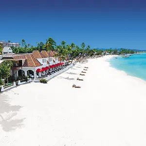 Sandals Grande Antigua & Hotel