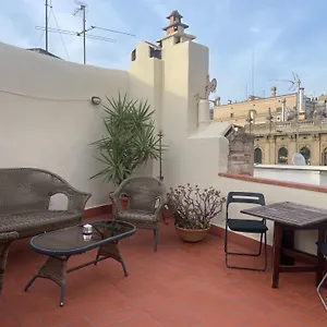 Original Duplex In The Center Of Barcelona